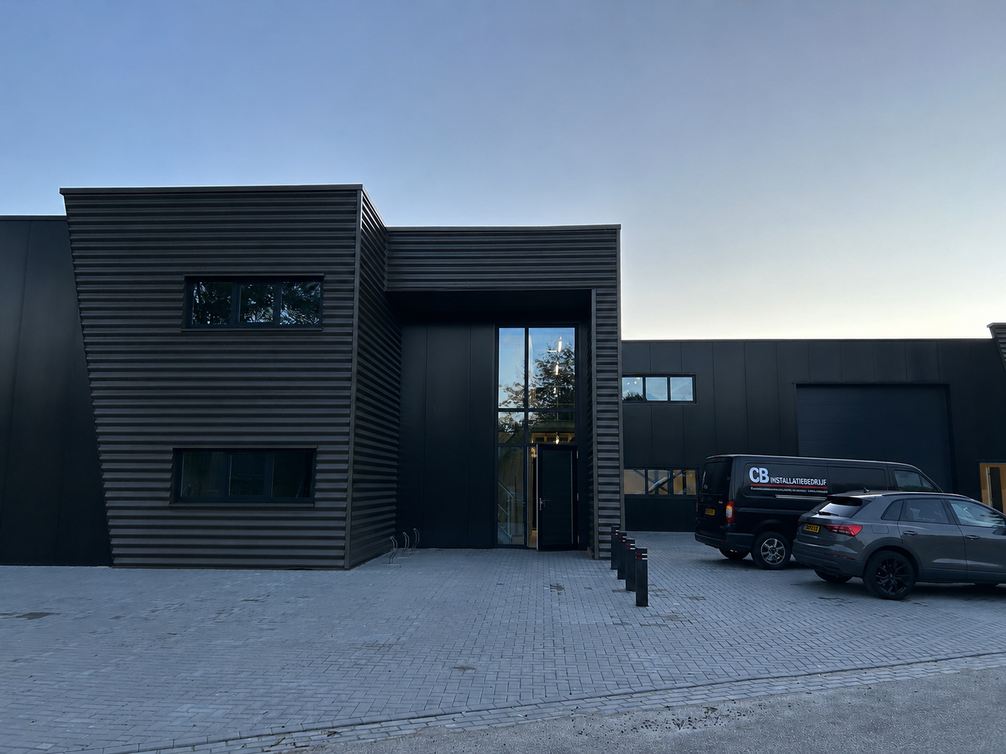 Nieuwbouw Kringloop Bolsward aan de buitenzijde